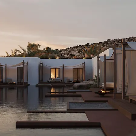 Hotel Laguna Coast Resort, Small Luxury Of The World