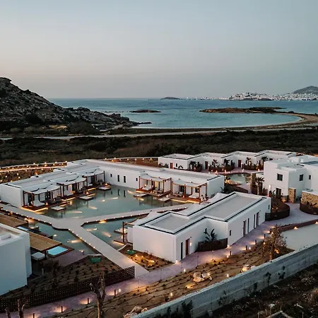 Hotel Laguna Coast Resort, Small Luxury Of The World