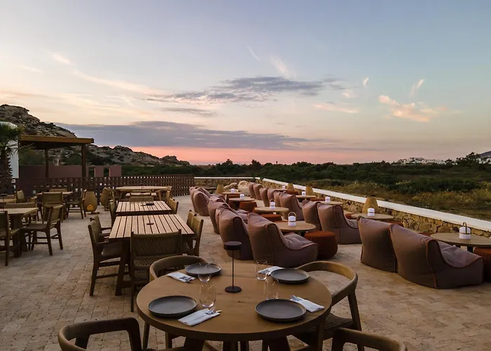 Laguna Coast Resort, Small Luxury Of The World Отель Стелида